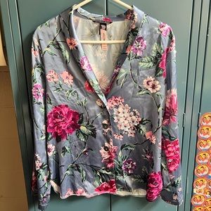 VS silk pajama top